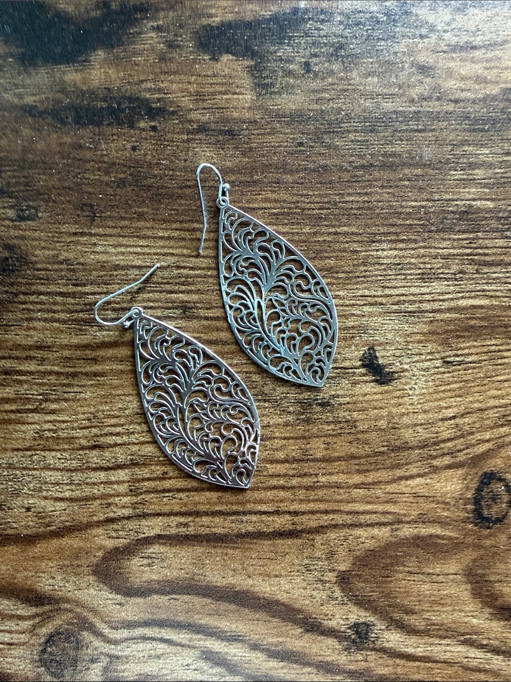 Delicate Filigree Silver Teardrop Earrings